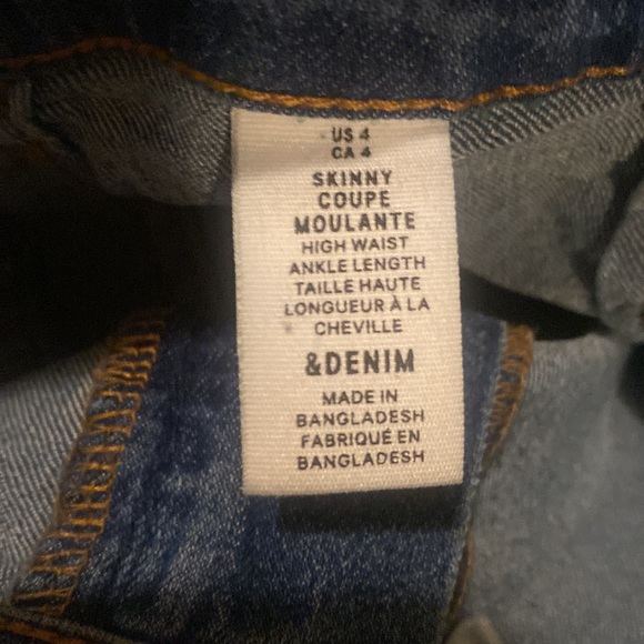 Denim Cute Jeans - Picture 4 of 4